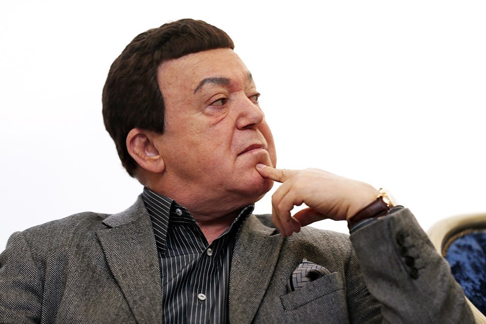Татуировки на теле Кобзона фото 1